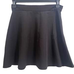 ASOS DESIGN Black womens‎ Skirt size 4